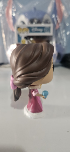 Funko Pop Belle Hot Topic - The Beauty & The Beast - #241