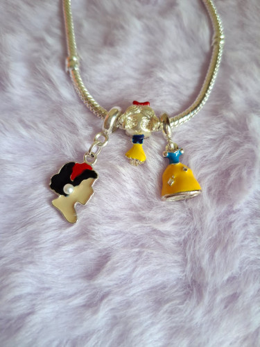 Berloques Branca de Neve Kit com 3, Princesas Disney Banhada à Prata 925 Branca De Neve # - Produto Original