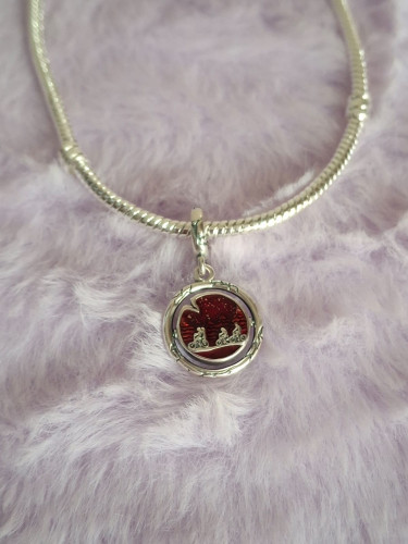 Berloques Stranger Things Mundo Invertido Stranger Things # - Produto Original