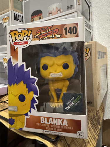 Blanka - Thinkgeek - Amarelo-Games-140