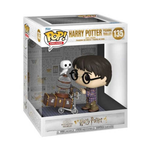 Boneco Funko Pop! Deluxe Harry Potter Empurrando Carrinho - Harry Potter - #135