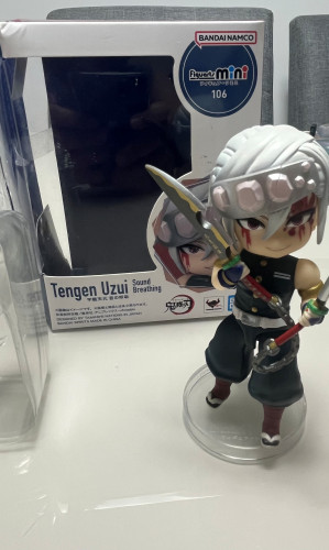  tengen uzui bandai # - Produto Original