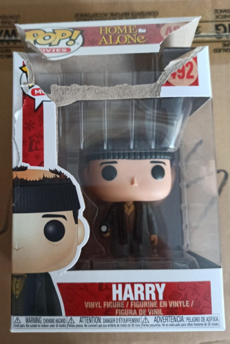 Caixa Danificada Olhe Fotos Funko Pop Esqueceram de Mim Harry 492 - Esqueceram De Mim - #492