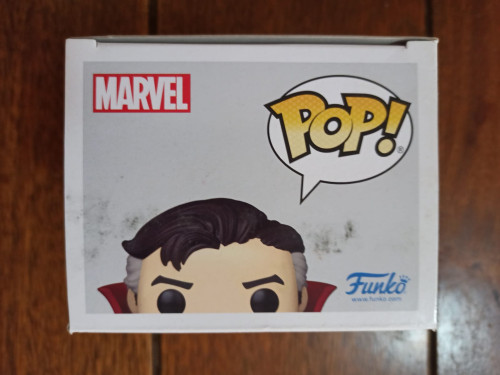 Caixa Danificada Olhe Fotos Funko Pop Marvel Doctor Strange Dr Estranho 1008 - Marvel - #1008