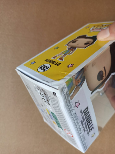 Caixa Danificada Olhe Fotos Funko Pop Rocks Kpop NewJeans Danielle 452 - Rocks - #452