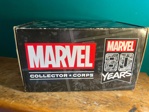 Caixa com funkos Marvel Studios #1 - Produto Original