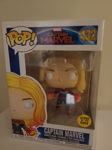 Funko Pop Capitã Marvel 432 Glows in the Dark - Capita Marvel - #432