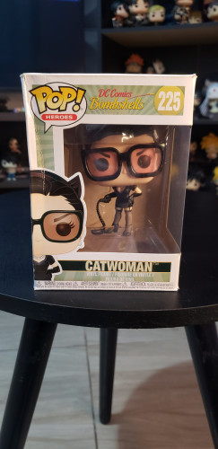 Funko Pop Catwoman-Dc Comics-225