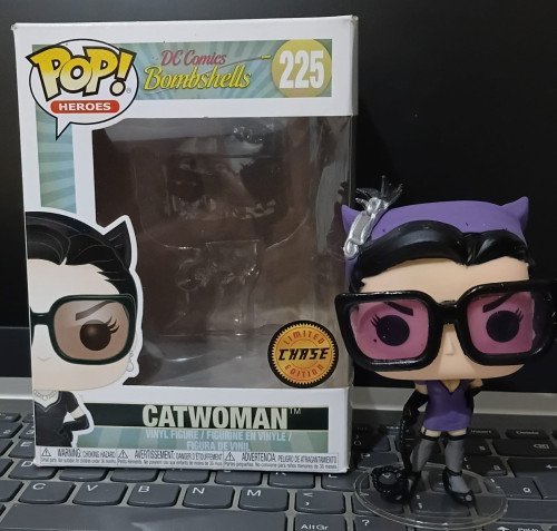 Funko Pop Catwoman chase bombshells. DC Bombshells #225 - Produto Original