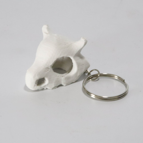 Chaveiro Crânio Cubone Pokémon 3D Acessório Mochila e Chaves Pokemon # - Produto Original