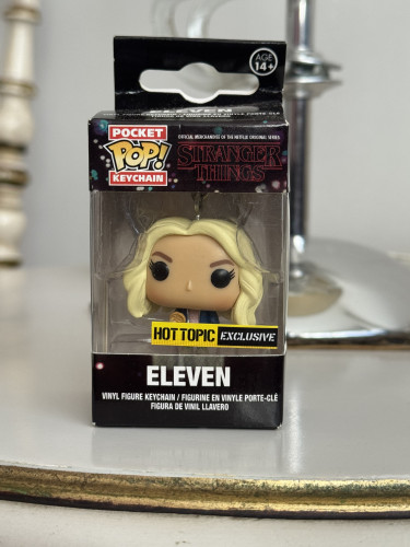 Chaveiro Funko Eleven With Wig Funko Pocket Pop Keychain Exclusivo Ht - Stranger Things - #