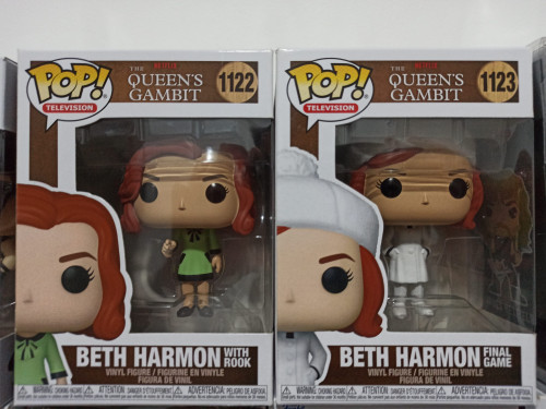 Conjunto: Funko Pop Beth Harmon 1122 e 1123 - Pop Television Gambito da Rainha O Gambito Da Rainha #1 - Produto Original