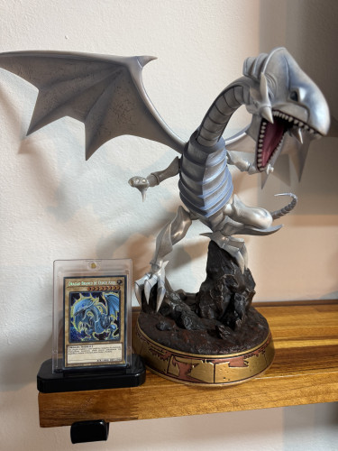 DRAGÃO BRANCO DE OLHOS AZUIS YUGIOH F4F + CARTA KONAMI 100% ORIGINAL  ( defeito) Yu Gi Oh! # - Produto Original