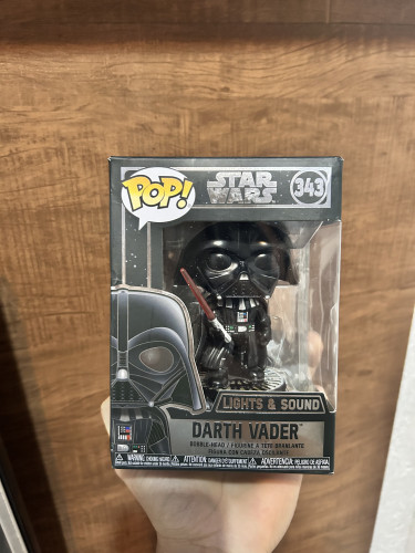 Funko Pop Darth Vader (Luzes e som) - Stars Wars - #343