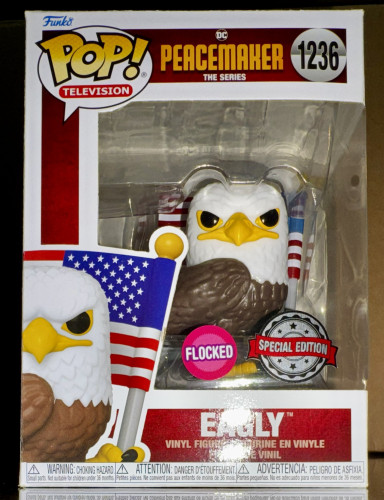Eagly (flocked) DC Peacemaker #1236 - Produto Original