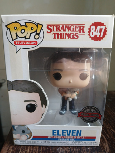 Funko Pop Eleven with Bear (847) - Stranger Things - #847