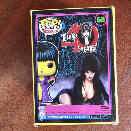 Funko Pop Elvira (Blacklight) - Elvira 40th Anniversary - #68