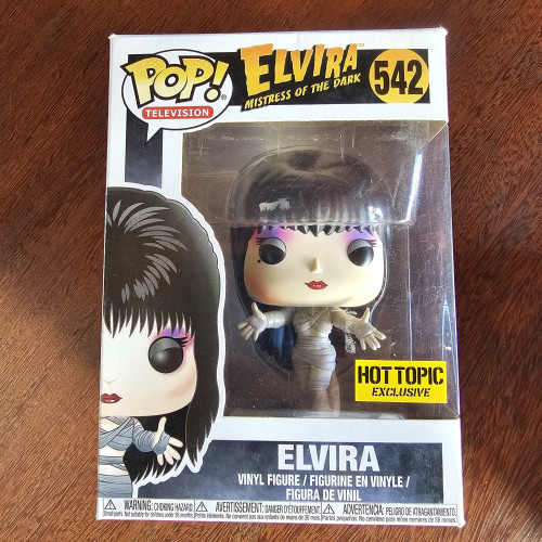 Funko Pop Elvira (Hot Topic)-Elvira - Mistress Of The Dark-542