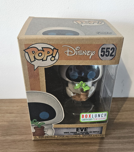 Funko Pop Eve (Earth Day Boxlunch Exclusive) Disney #552 - Produto Original