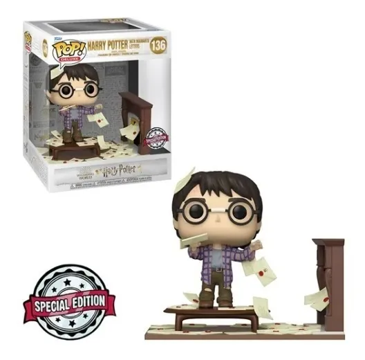 Funko Pop Deluxe Harry Potter - Deluxe Com Cartas De Hogwarts #136 Harry Potter #136 - Produto Original