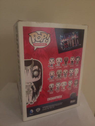 Funko Pop Feiticeira Enchantress 110 - Exclusiva DC - Esquadrão Suicida - #110