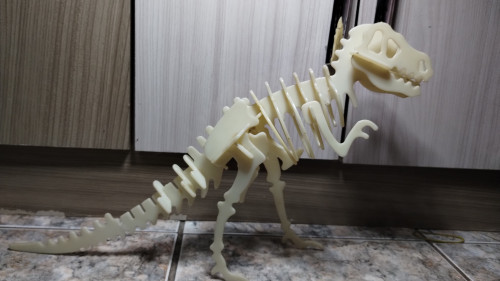 Fóssil T-rex Revista Dinossauros Editora Globo Dinossauros # - Produto Original