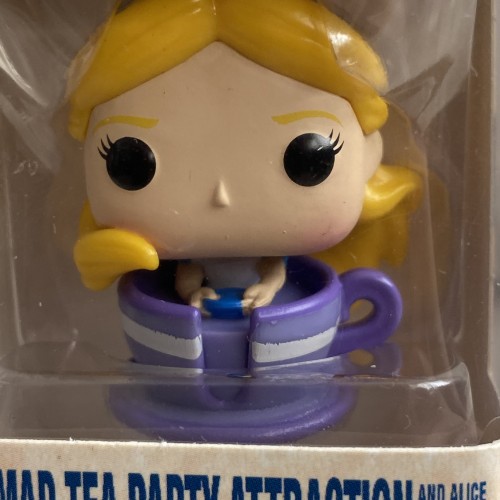 Chaveiro Funko Alice The Mad Tea Party Attraction Disney Funko Pocket Pop Keychain - Alice No País Das Maravilhas - #