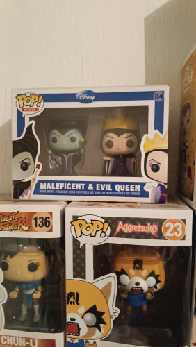 Funko Maleficent e Evil Queen-Disney Villains-04