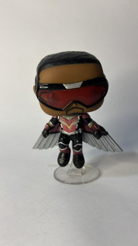  The Falcon And The Winter Soldier #812 - Produto Original