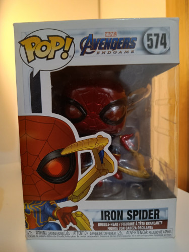 Funko Pop!® Iron Spider With Gauntlet 574 Avengers Endgame (detalhe pequeno na caixa) Pop! Marvel #574 - Produto Original