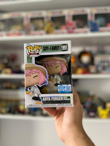 Funko Pop! Anya Forger With Penguin Spy X Family #1951 - Produto Original