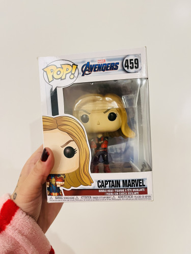 Funko Pop! Captain Marvel #459 - Marvel Avengers-Captain Marvel-8