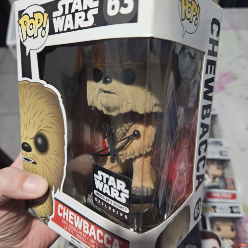 Funko Pop! Chewbacca Flocked Star Wars Exclusivo Smuggler’s Bounty 63 - Star Wars - #63