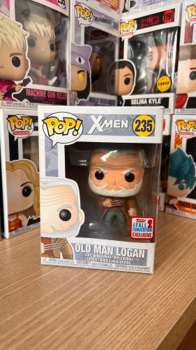 Funko Pop! Marvel X-men Old Man Logan 235 Exclusivo Marvel #233 - Produto Original