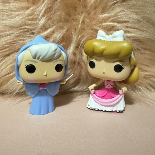 Funko Pop! Disney Cinderella & Fada Madrinha (dupla)-Disney Cinderella-1