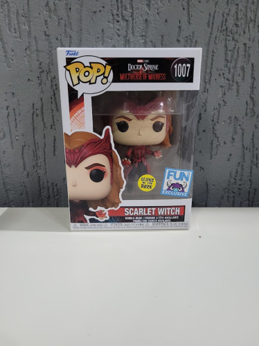 Funko Pop! Scarlet Witch - Wanda (glows in the dark) FUN Exclusive - Doutor Estranho No Multiverso Da Loucura - #1007