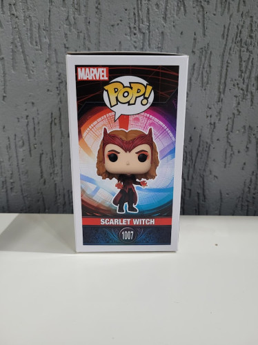Funko Pop! Scarlet Witch - Wanda (glows in the dark) FUN Exclusive - Doutor Estranho No Multiverso Da Loucura - #1007