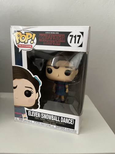 Funko Pop! Eleven (snowball Dance) - Television Stranger Things - #717