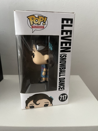 Funko Pop! Eleven (snowball Dance) - Television Stranger Things - #717