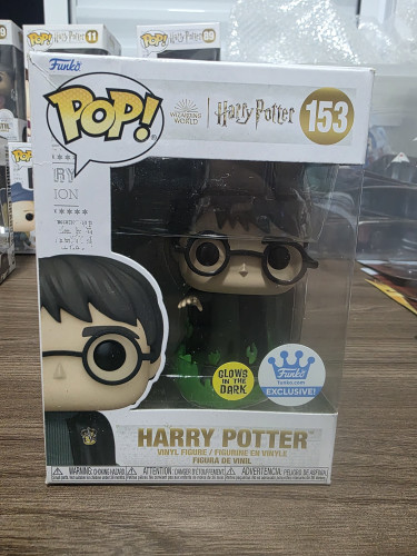 Funko Pop! Filme Harry Potter #153 Exclusivo Glow-Harry Potter-153