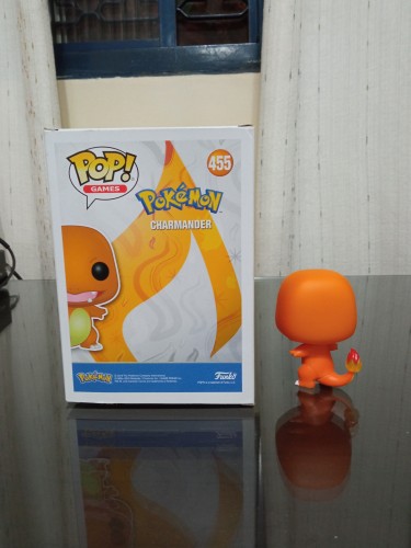 2023 NEW Pokémon: Charmander Pearlescent Funko Pop! Excl
