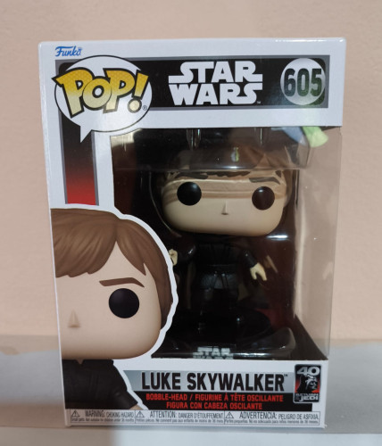 Funko Pop! Luke Skywalker with Blaster - Star Wars - #605