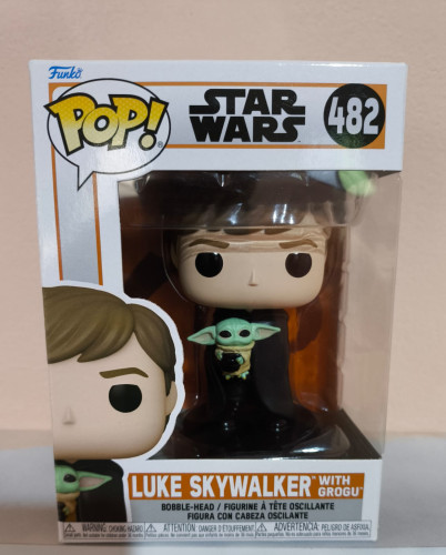 Funko Pop! Luke Skywalker With Grogu - Star Wars - #482