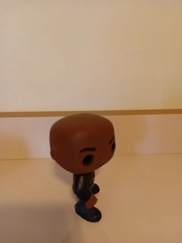 Funko Pop! Marvel Television Luke Cage 163 VAULTED (Jessica Jones Netflix Series) - Marvel Luke Cage - #163