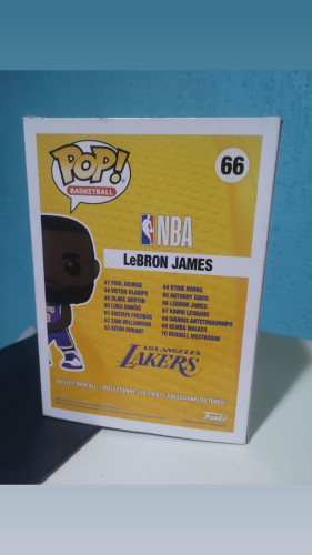 Funko Pop! Nba! Los Angeles Lakers Lebron James 66 Vaulted - NBA - #66