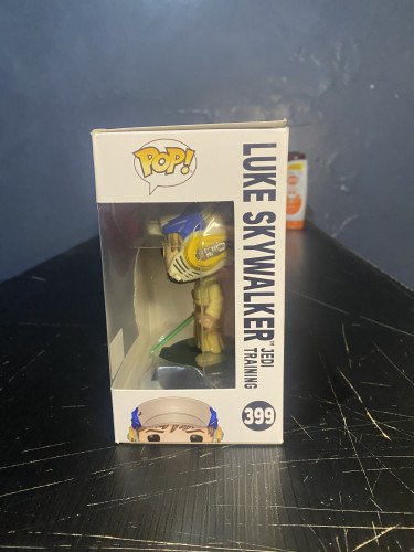 Funko Pop! Star Wars - Luke Skywalker Jedi Training - Stars Wars - #399