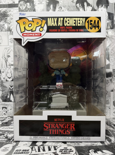 Funko Pop! Stranger Things - Max at Cemetery Stranger Things #1544 - Produto Original