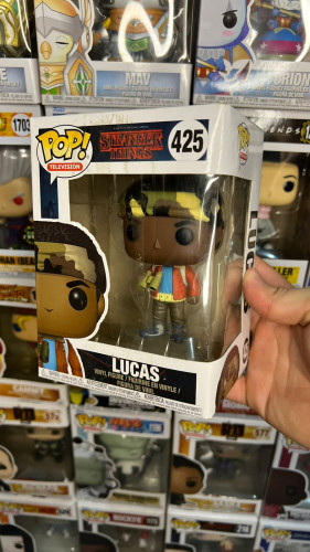 Funko Pop! Television: Stranger Things Lucas Stranger Things #425 - Produto Original