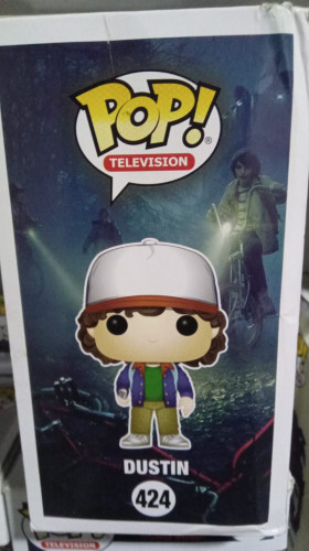 Funko Pop! Television Stranger Things Dustin 424 - Television Stranger Things - #424