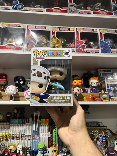 Funko Pop! Trafalgar Law One Piece #1894 - Produto Original